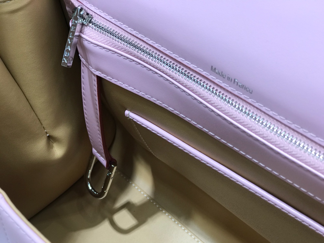 델보 브리앙 박스백 미듐